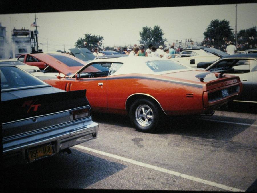 Attached picture Hemi Charger 71 Segal 1.JPG
